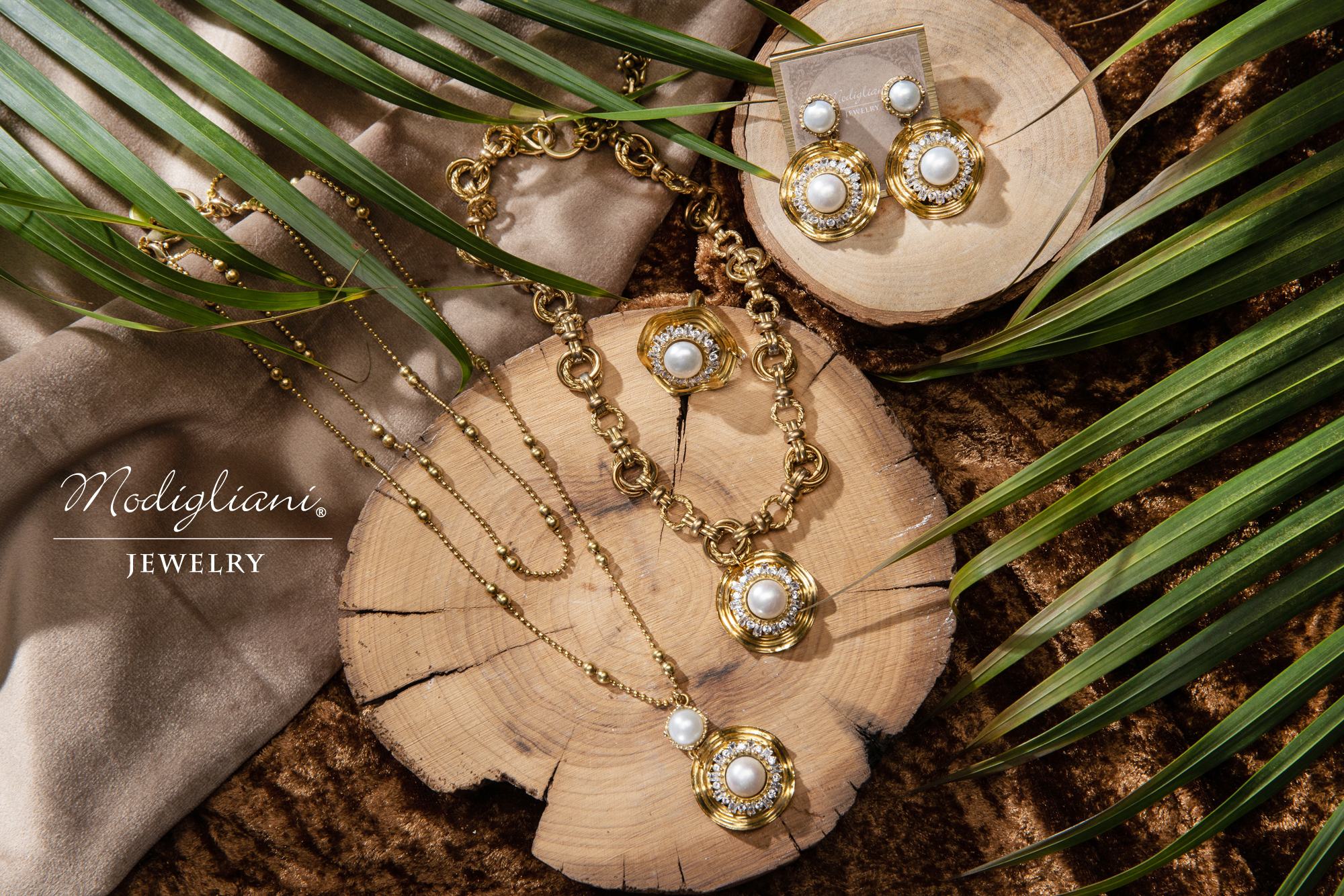 黃銅飾品,黃銅,項鍊,頸鍊,天然珍珠,鋯石,份量感,華麗,個性