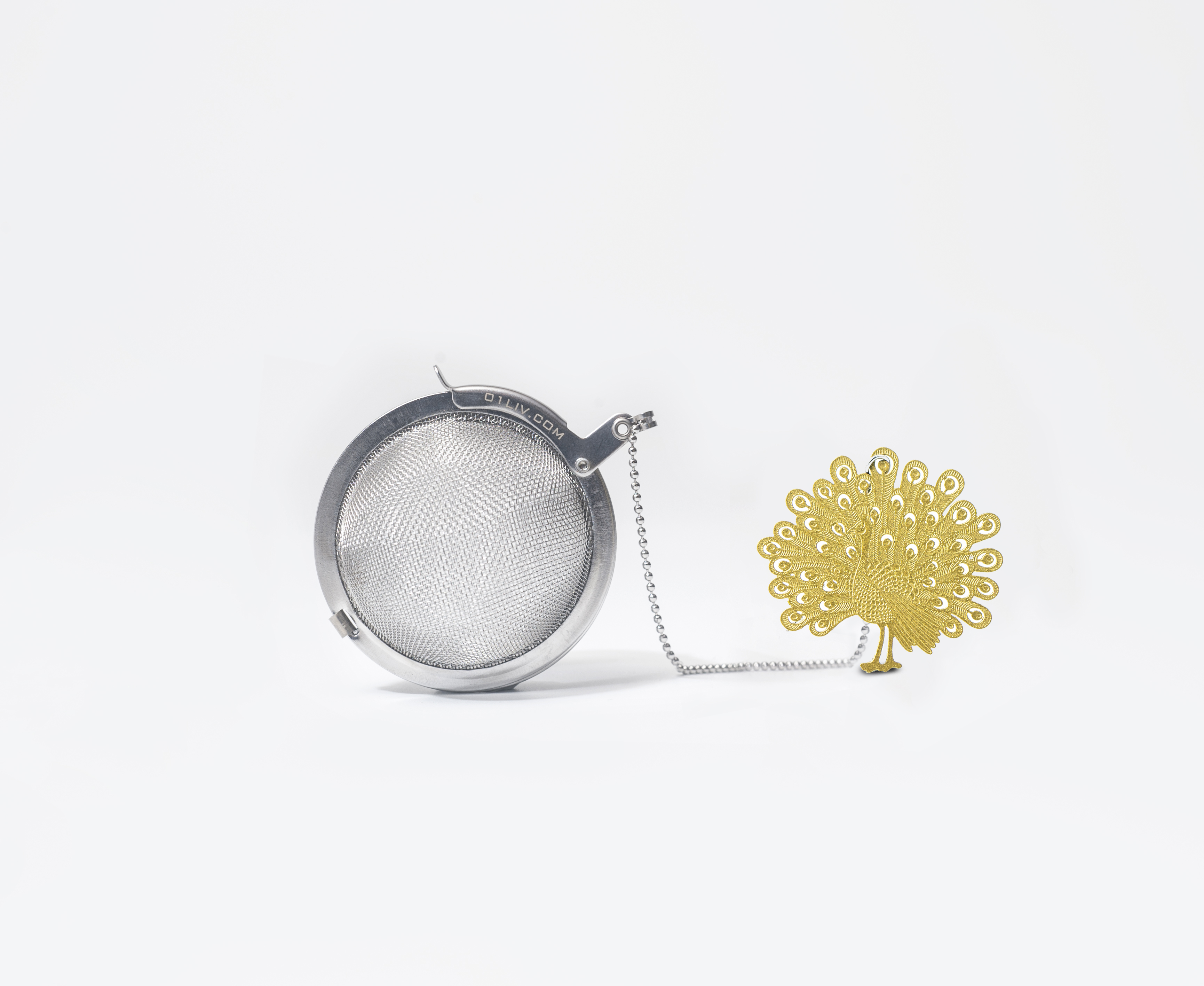 CHICHI 奇趣茶球 - 精致吊饰系列 - 孔雀（金）