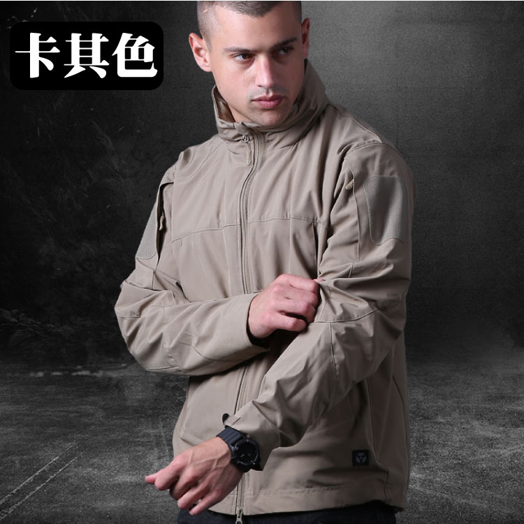 【整個江湖都任我闖｜飆風戰術衝鋒衣(單層款/加絨款)】共４色