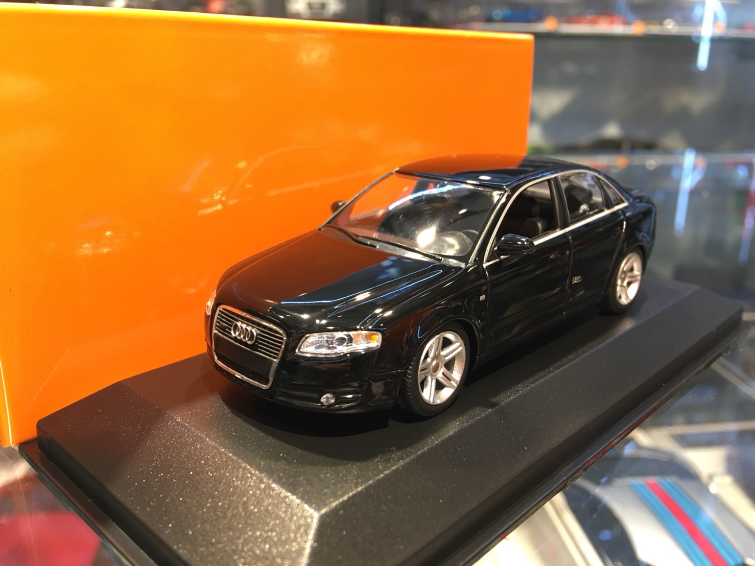 Miniature Minichamps 1/43 - Audi A4 DTM 2004 Capello - Argent - Limited