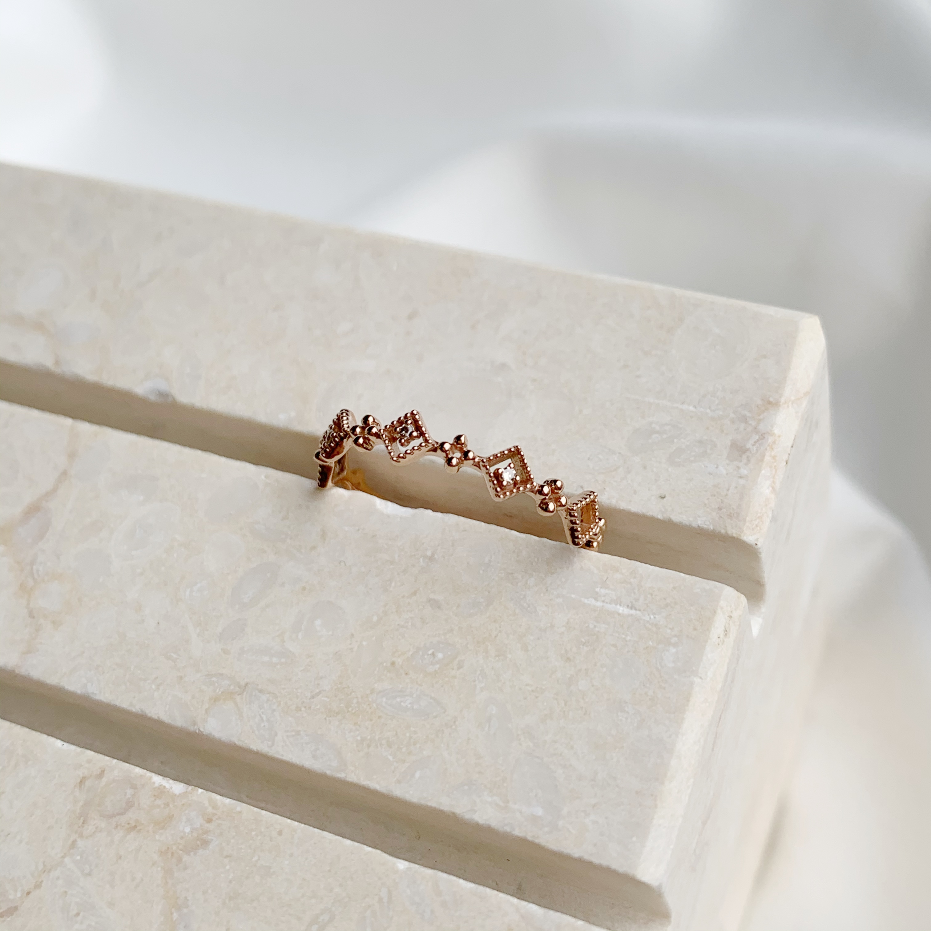 14k菱形簍空迷你真鑽戒指