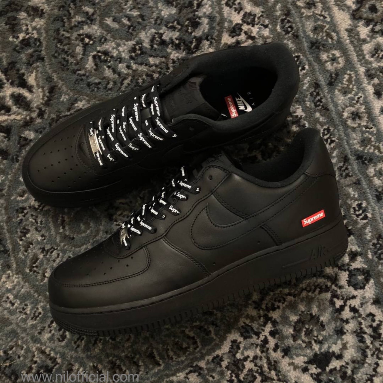 air force one nike supreme