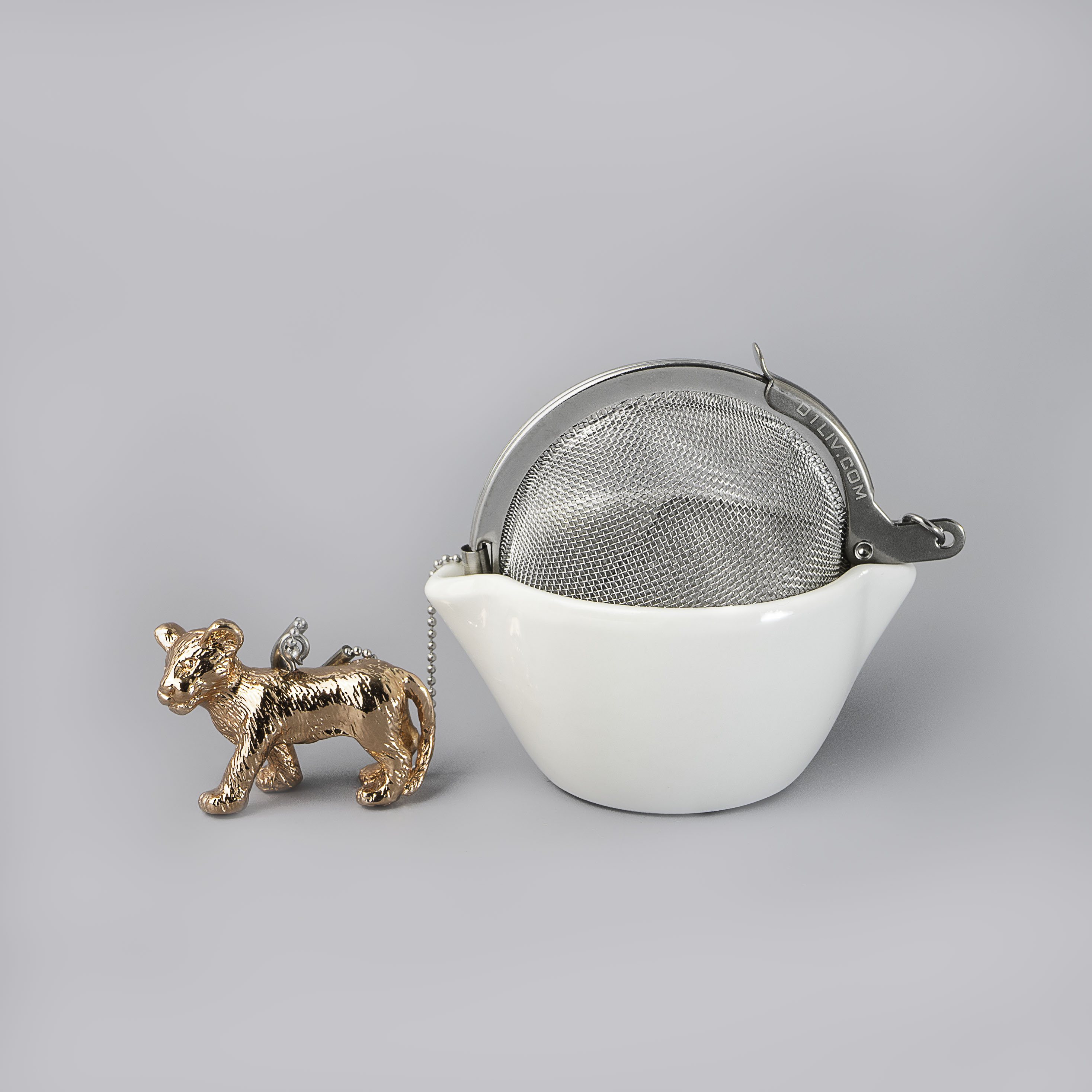 01LIV 奇趣茶球 - 精致吊饰系列 - 小狮子（玫瑰金）