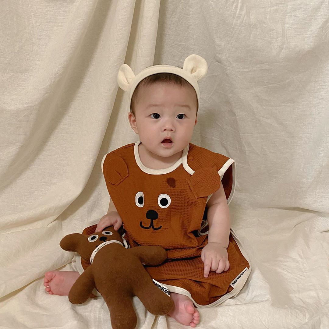 Brown Bear Sleeping bag