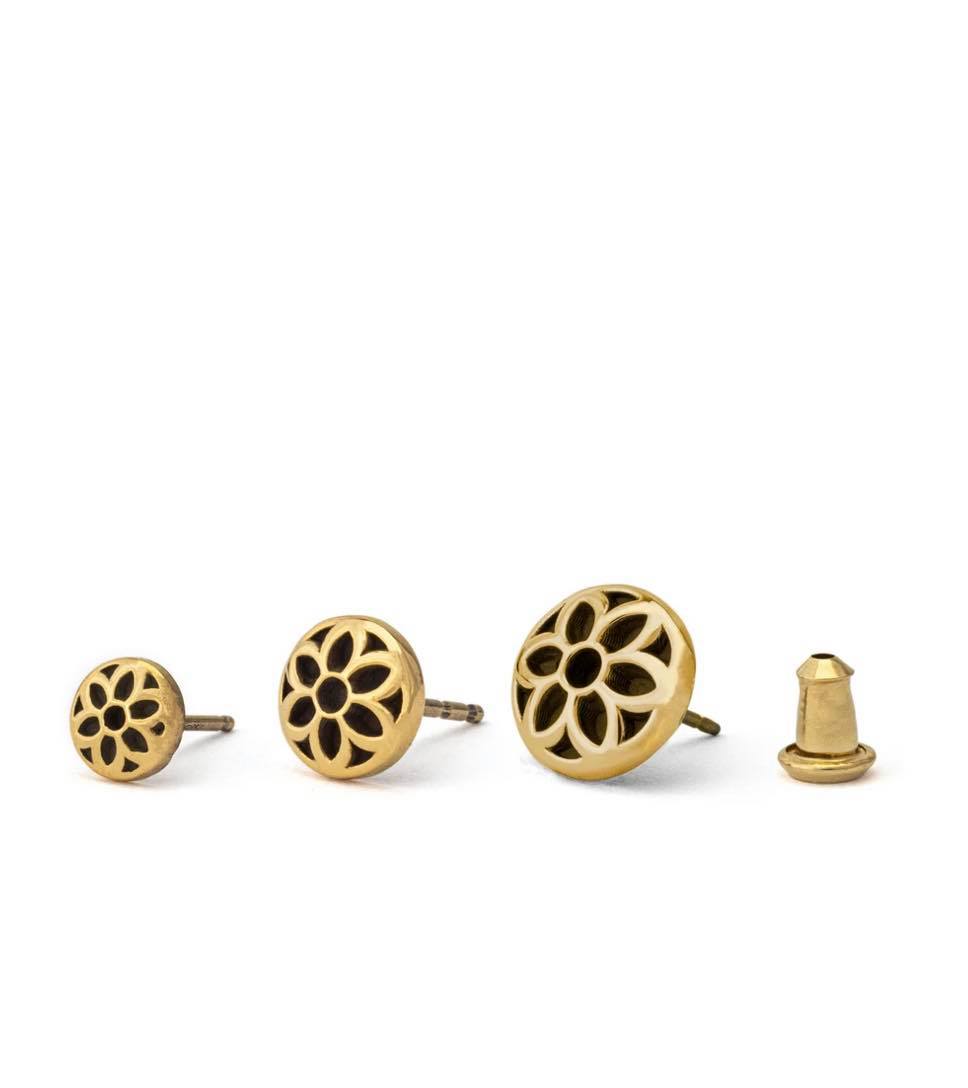 Rosette Stud Earring, 22K
