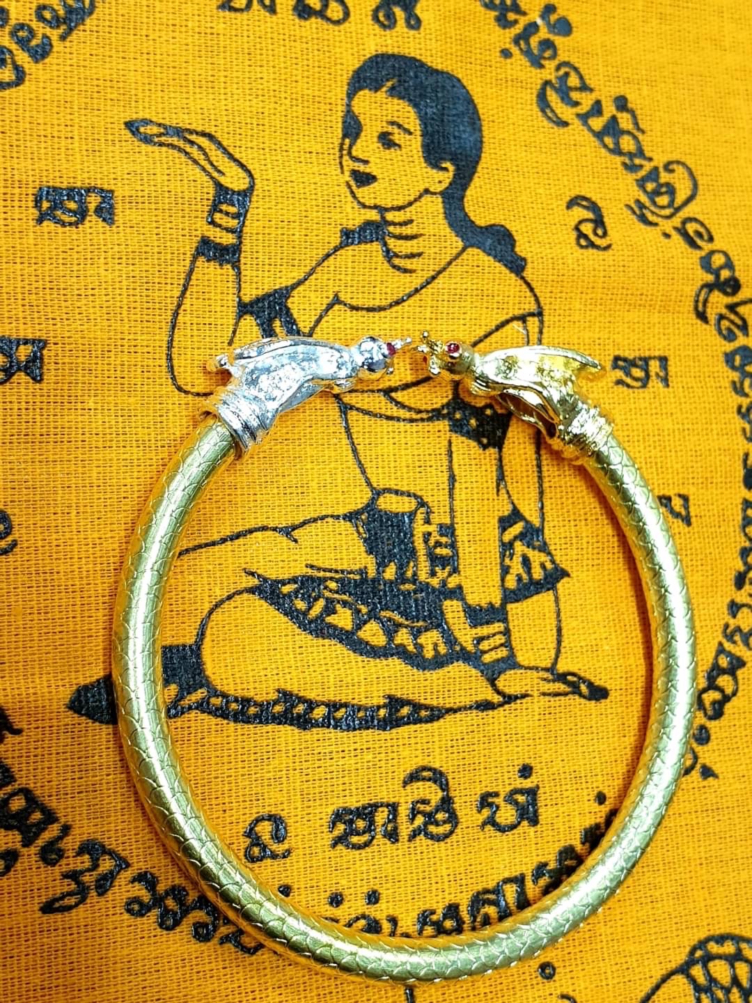 龍婆本廟 金銀虎頭蜂招財手環