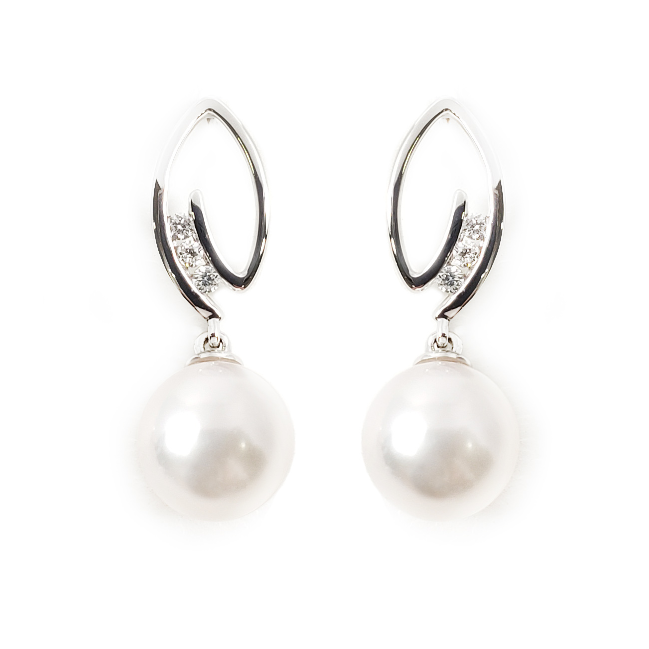 18K白金天然鑽石 Akoya 珍珠耳環