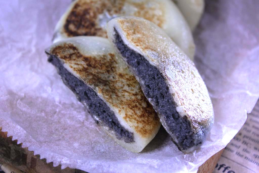 黑豆沙燒餅,黑豆沙,豆沙,燒餅,甜品,小食,自家製,做法,食譜, 家常菜, 煮餸,豆沙燒餅,糯米粉