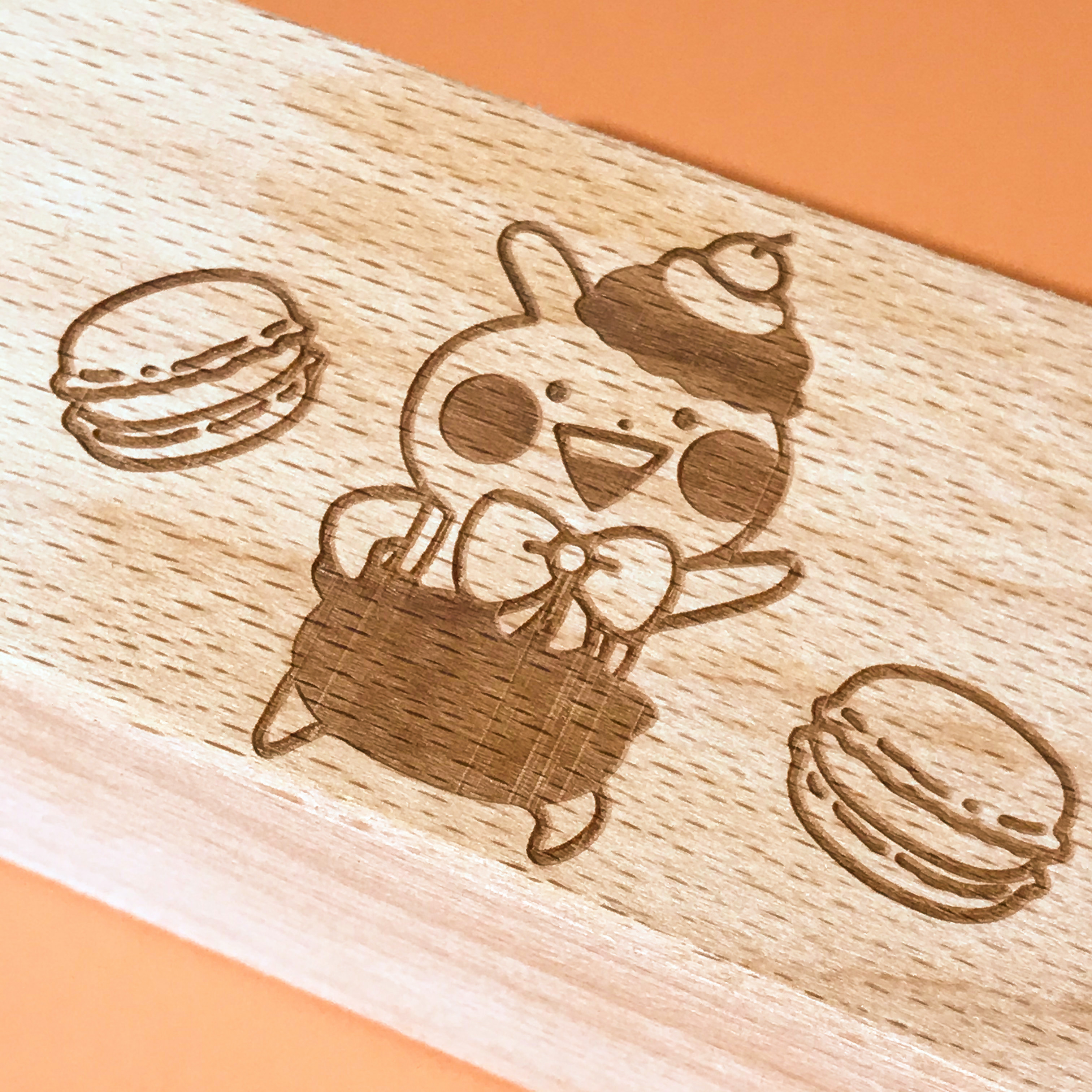 Usagyuuun-雷雕木質餐具組-馬卡龍款