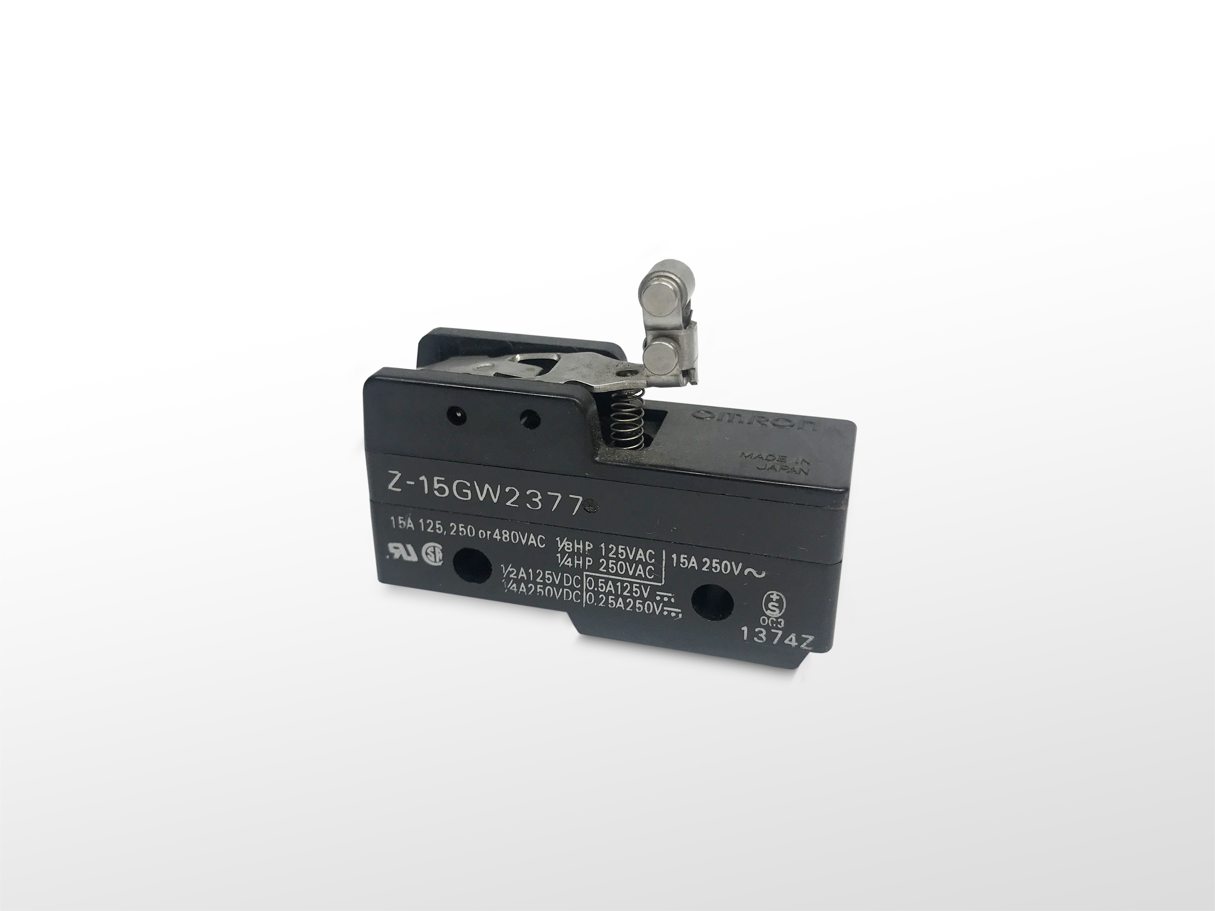 OMRON 日製焊接型微動開關 Z-15GW2377-B