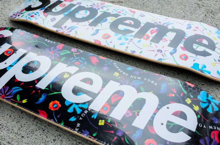 車庫服飾】Supreme Airbrushed Floral Skateboard 黑色花花滑板板身