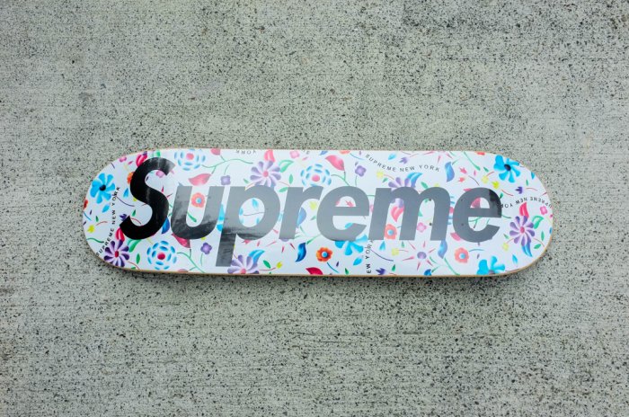 車庫服飾】Supreme Airbrushed Floral Skateboard 黑色花花滑板板身