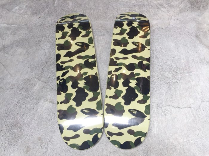 車庫服飾- -現貨 A BATHING APE BAPE SKATE BORD CAMO 迷彩 滑板