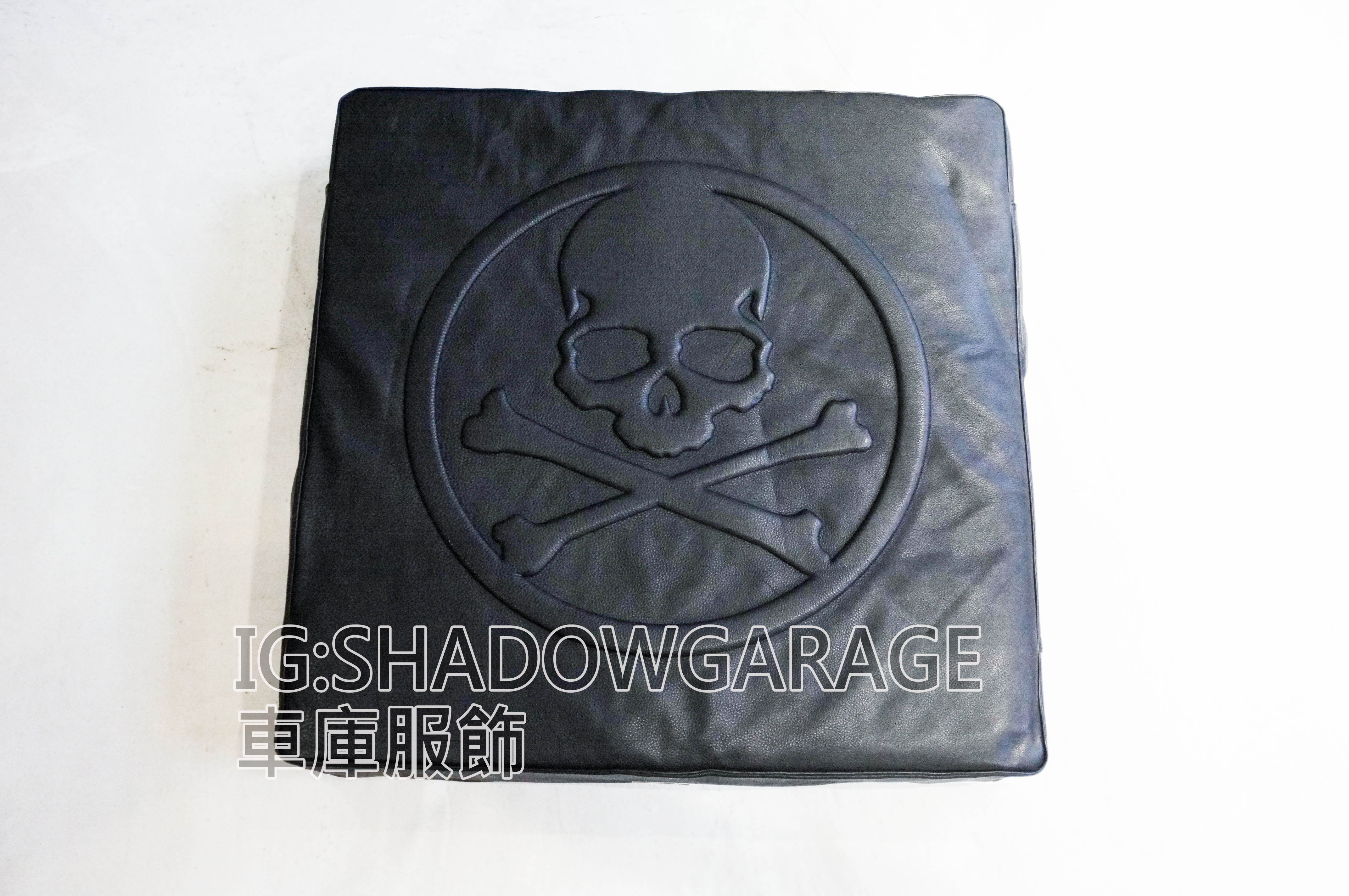 【車庫服飾】收藏品出售 mastermind JAPAN MMJ × BUILDING Carré 極限量皮坐墊