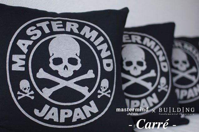 【車庫服飾】收藏品出售 mastermind JAPAN MMJ BUILDING Carre 骷髏黑暗布抱枕