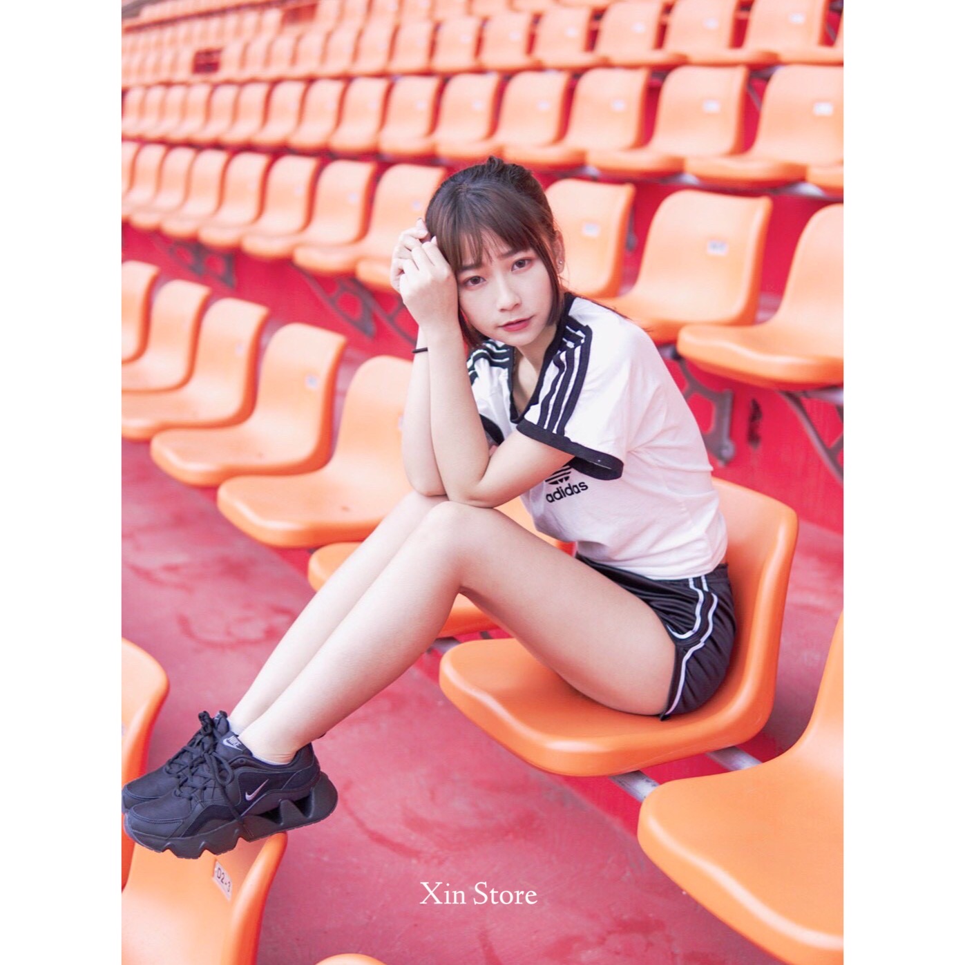 【現貨】Nike W RYZ 365 鏤空 鋸齒 增高 孫芸芸 著用款 全黑