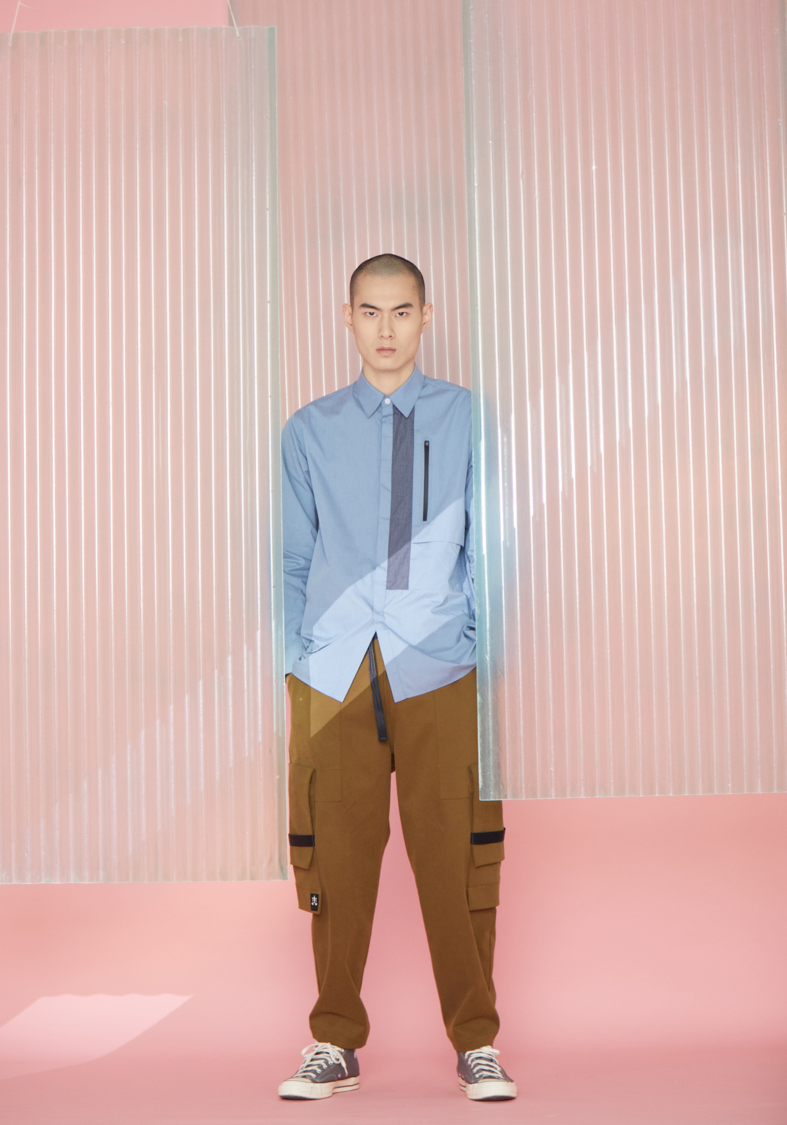 直條剪接襯衫 - 淺藍