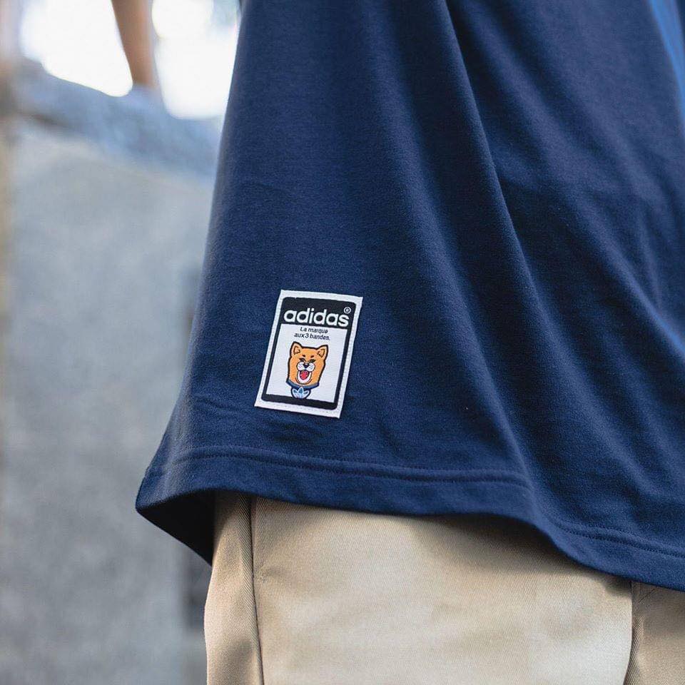 【 adidas 日本東京限定秋田犬短TEE 】