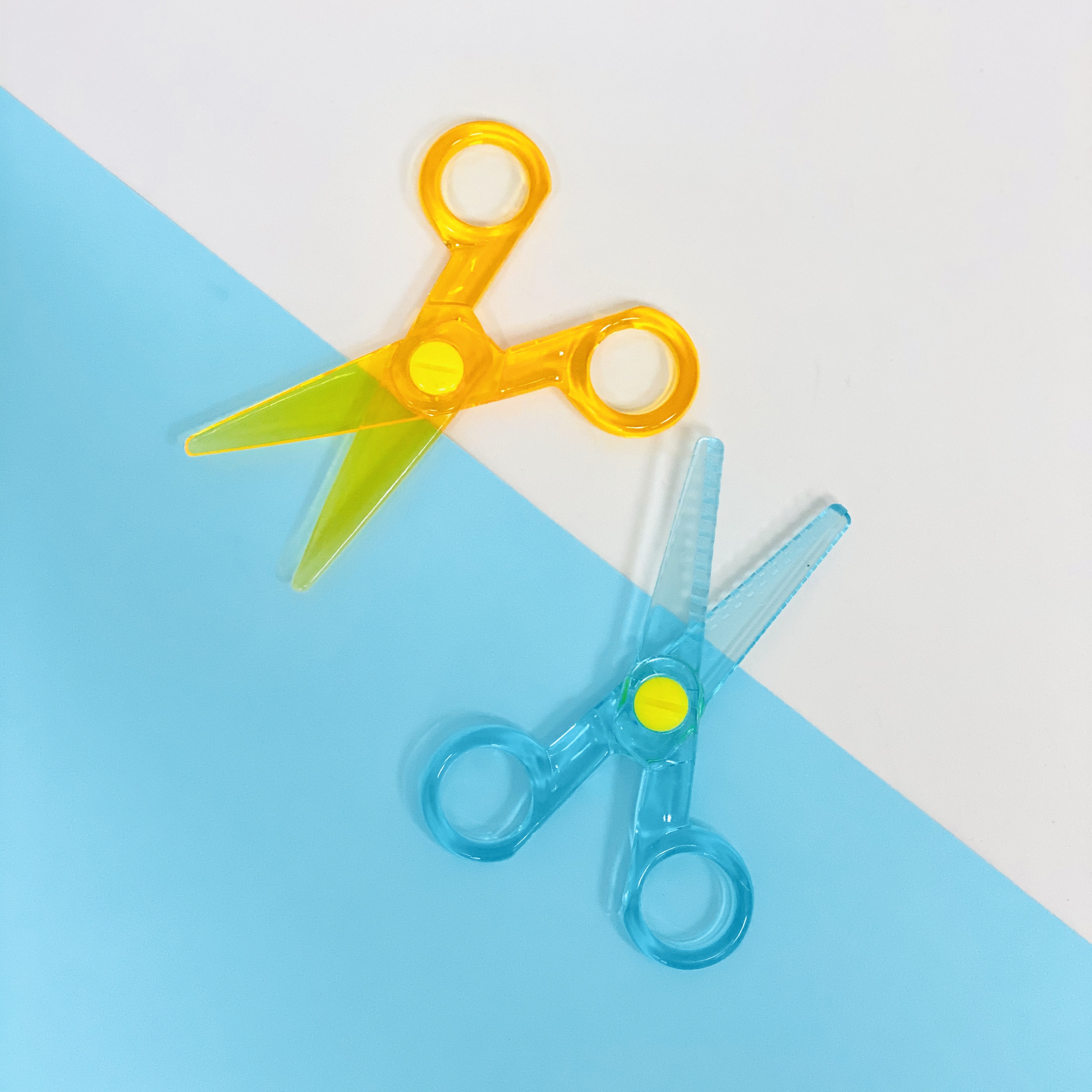 Curios®️ 兒童無刀片安全鉸剪