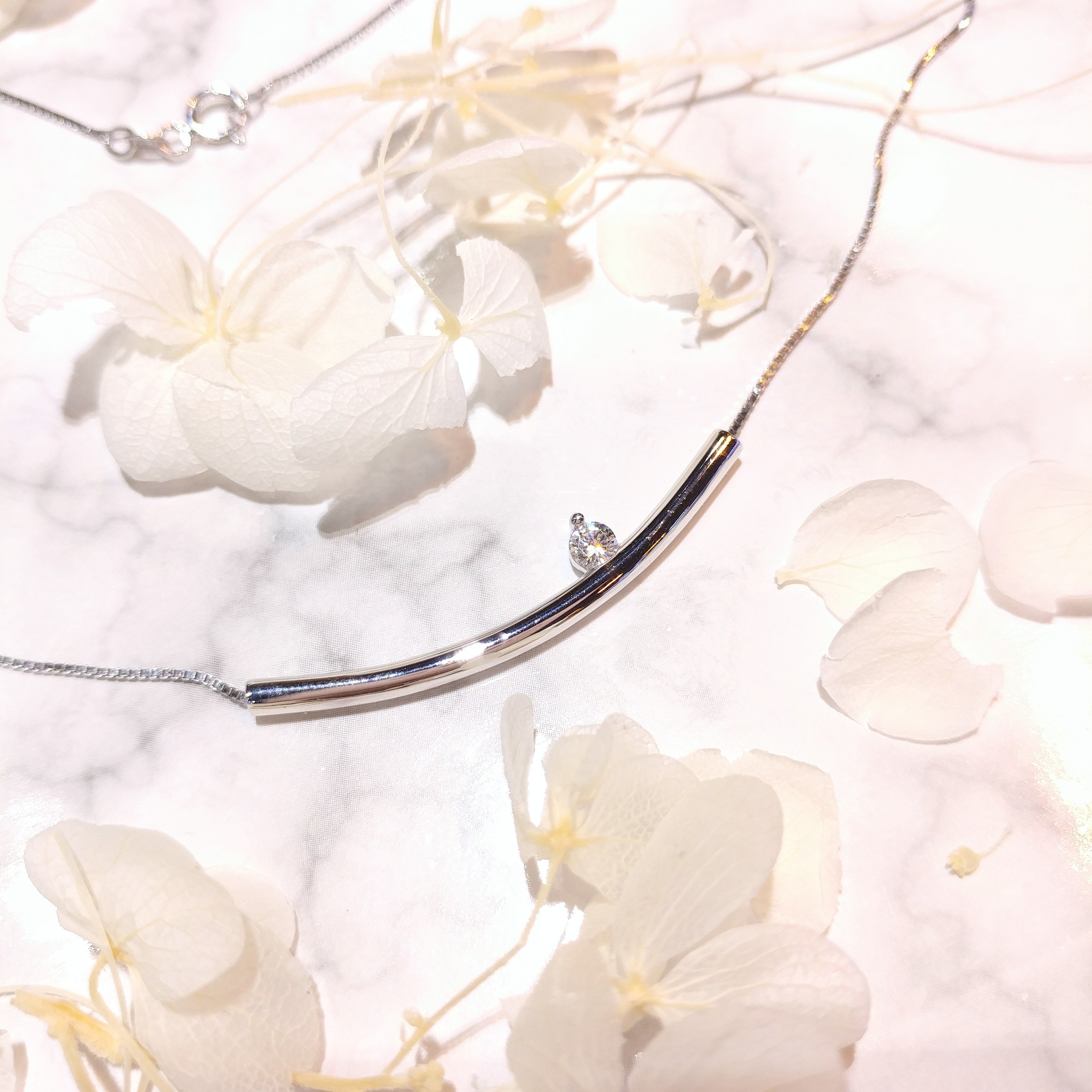 全新18K白金【單粒15份鑽石】頸鍊