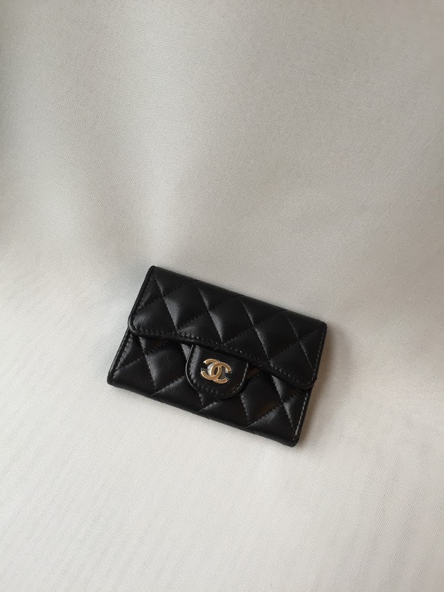 Chanel Black Quilted Caviar Leather Classic Flap Chain Zip Card