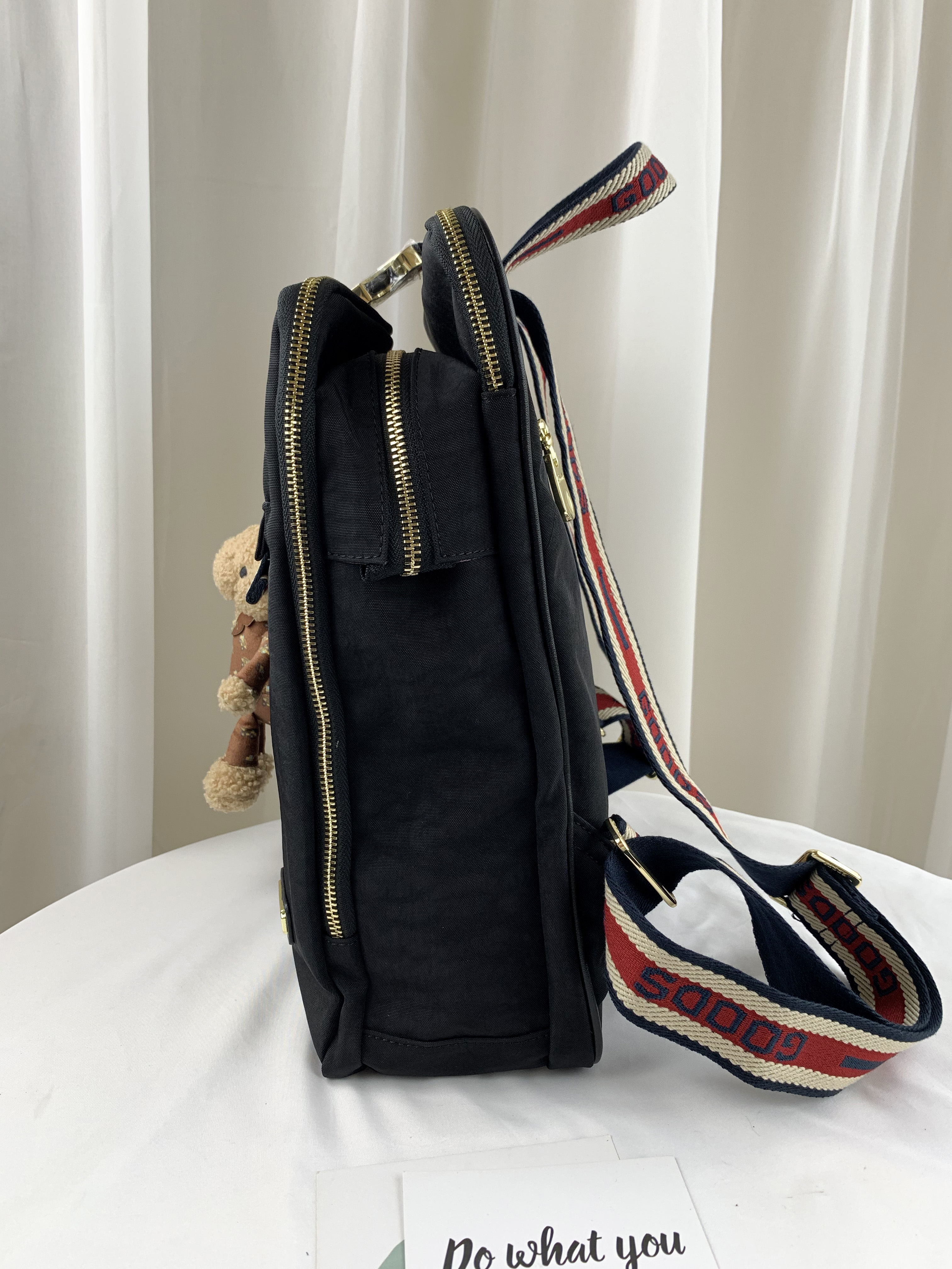 GOODS 織帶黑 水洗紋三明治後背包 附小熊吊飾 #2721