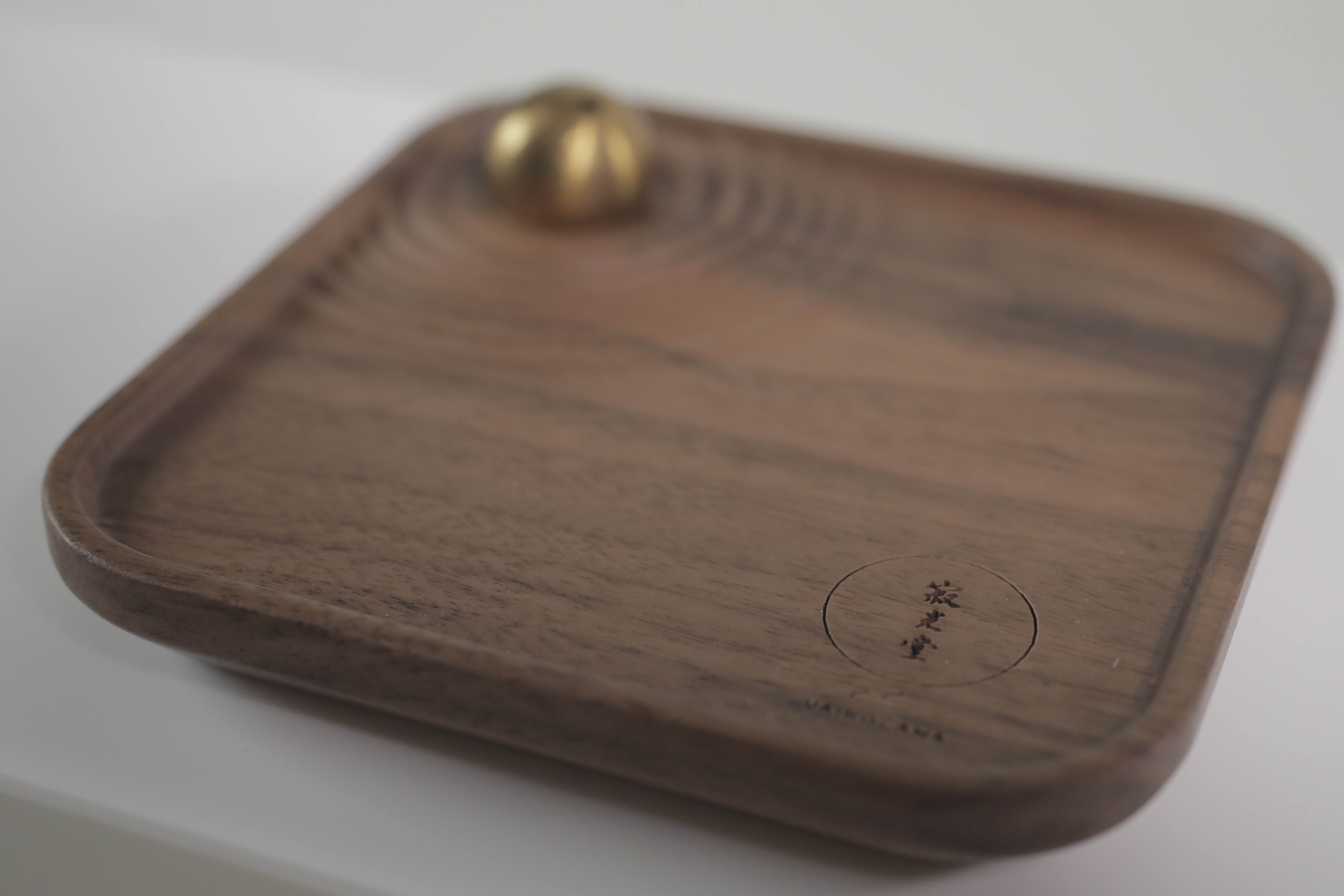 廣。木波紋線香爐 (方形)