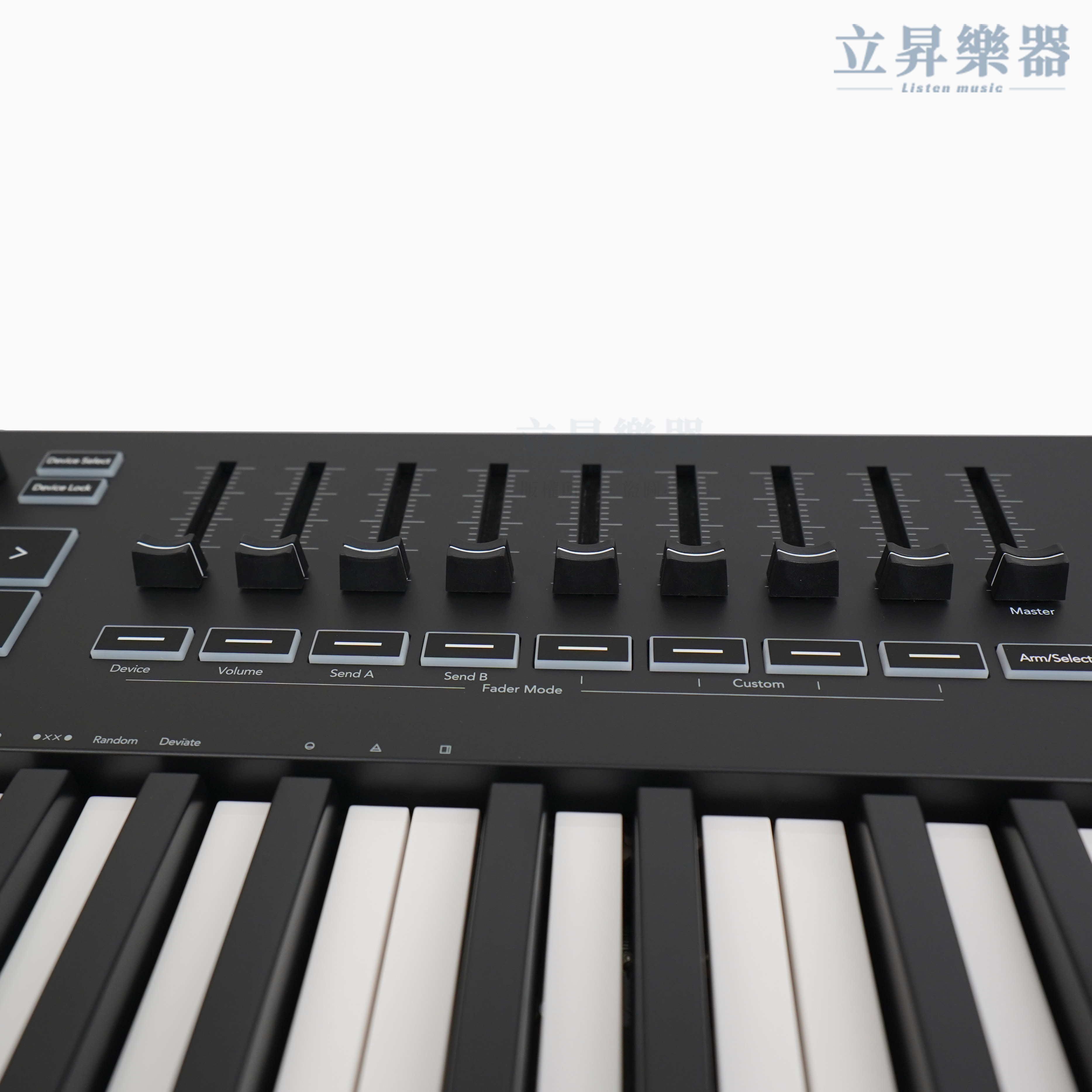 Novasion Lunchkey MK3 61鍵 箱無し Novation Launchkey 61 Mk3 MIDI Controller Keyboard : Amazon