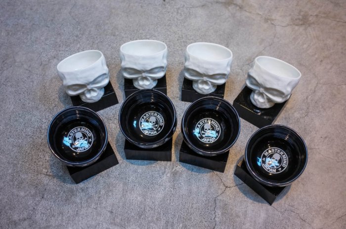 【車庫服飾】收藏品出售MASTERMIND JAPAN MMJ x HIDE-CHAN RAMEN 秀 骷髏拉麵碗 兩色