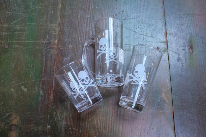 【車庫服飾】收藏品出售 MASTERMIND JAPAN MMJ  骷髏頭 烈酒杯啤酒杯組 一組三個
