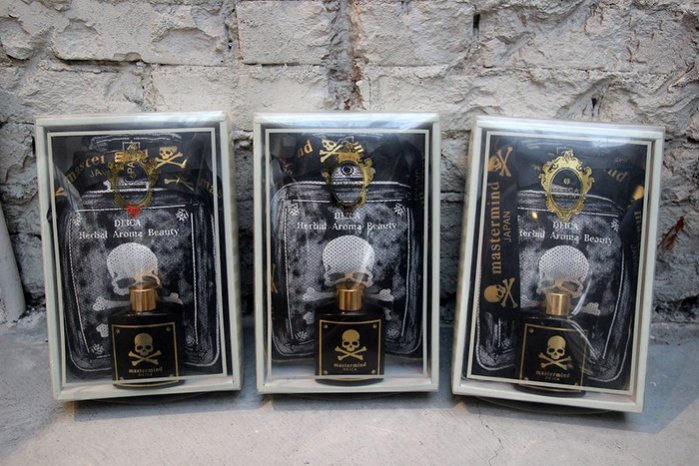 【車庫服飾】收藏品出售 MASTERMIND JA x DEICA 伊勢丹限定 harbal Aroma 黑暗奢華入浴劑