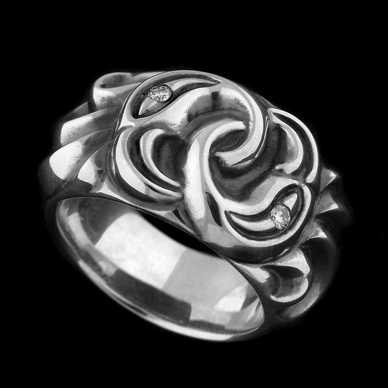 MATING FLIGHT: COSMIC UNION RING WITH DIAMONDS