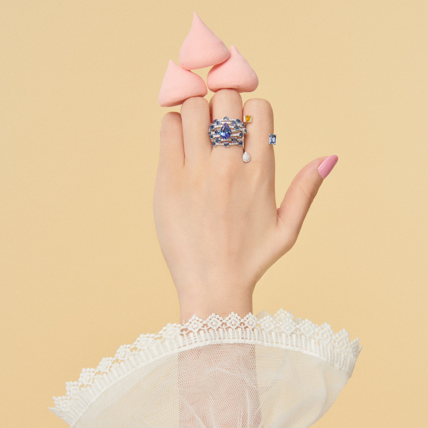 KALEIDOSCOPE - 三角星辰 彩色藍寶石戒指