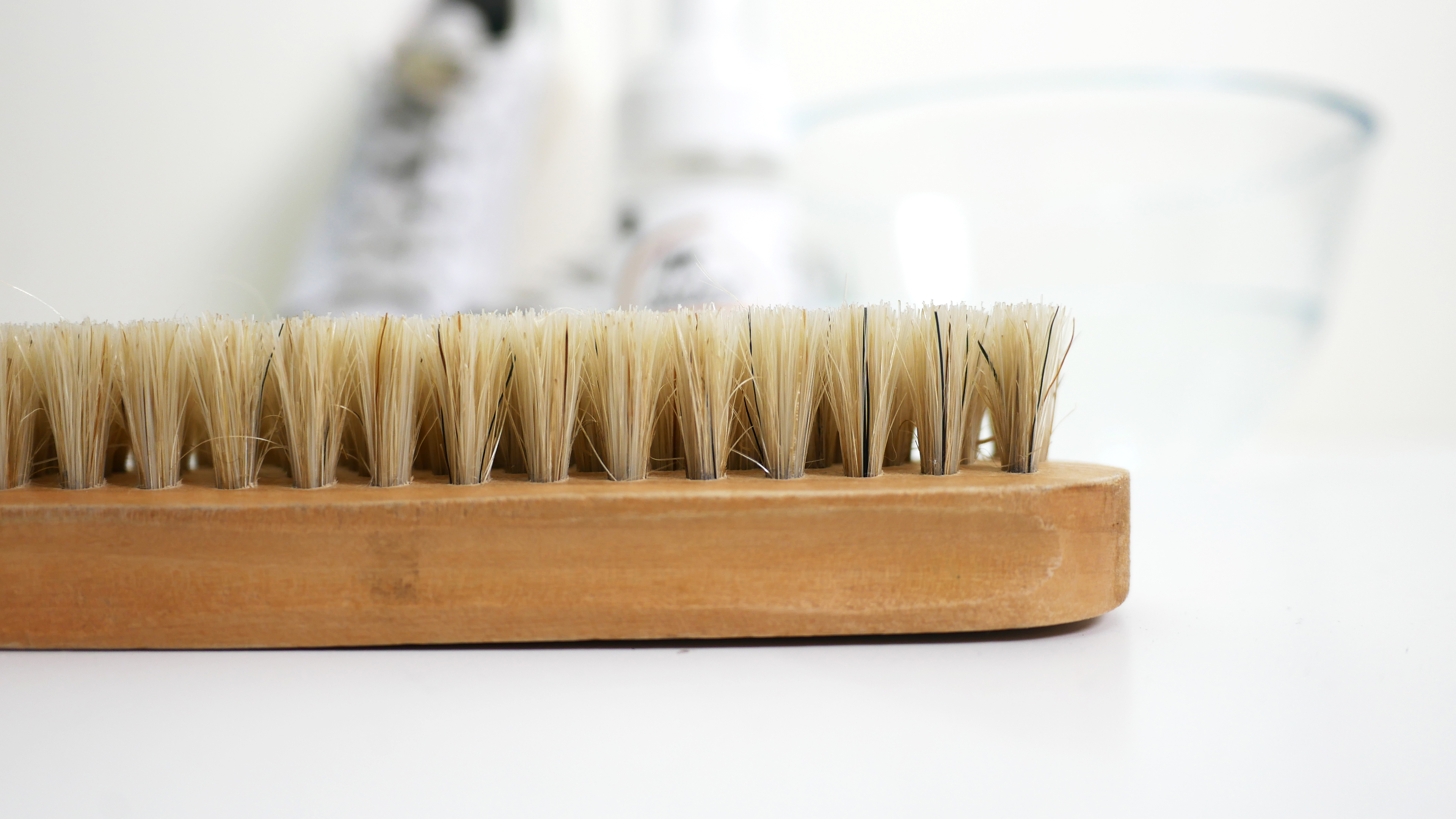 防御工事含鬃毛刷