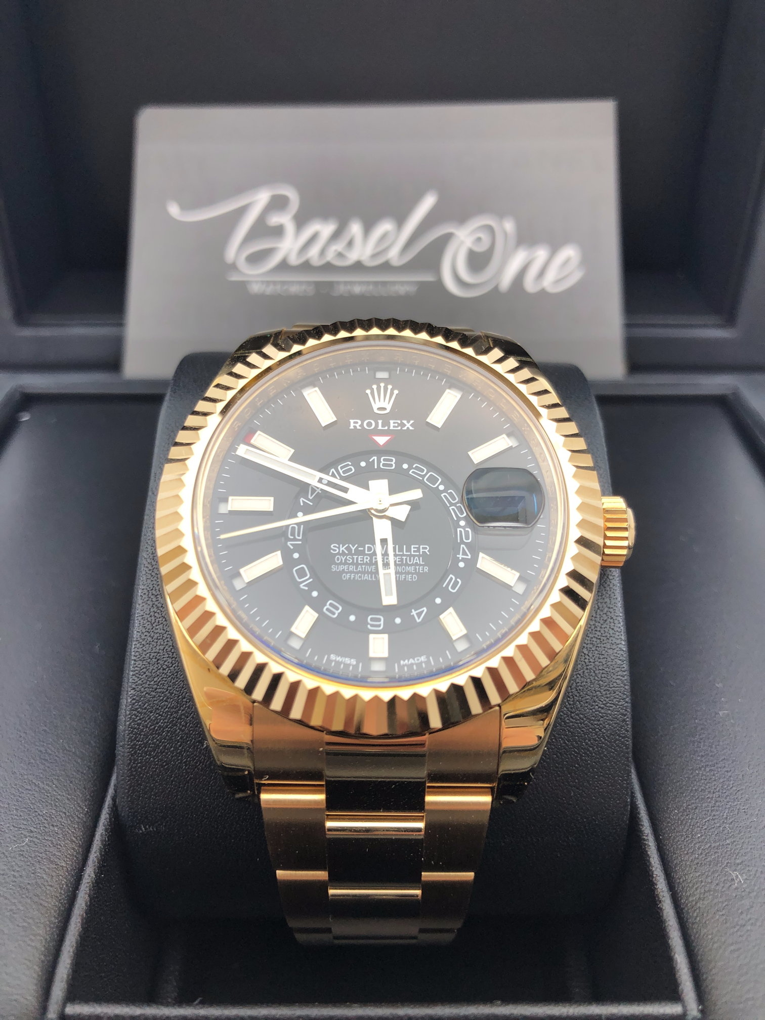 DISCONTINUED BRAND NEW ROLEX 326938 SKY DWELLER YELLOW GOLD GMT DATE BLACK DIAL 42mm