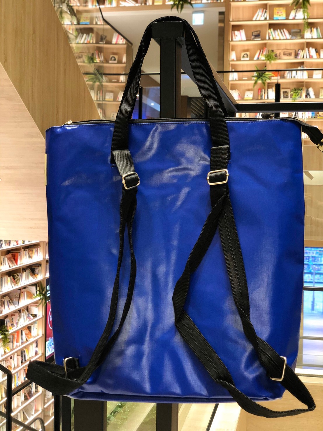 VAVA 脫胎換骨的托特後揹包(綠)
