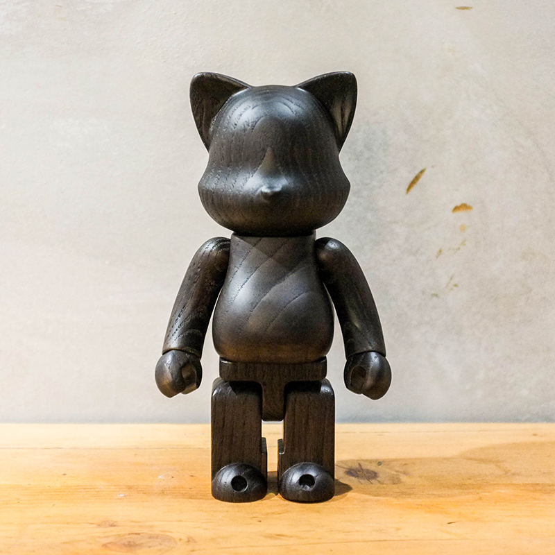 【車庫服飾】Bearbrick 400% Medicom Toy KARIMOKU Cat Nyabrick 貓咪木頭熊