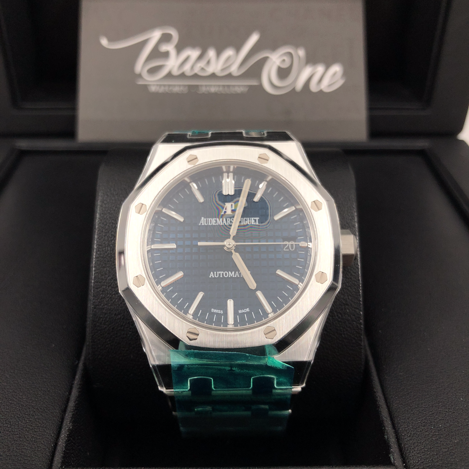 BRAND NEW 15450ST 37mm BLUE DIAL ROYAL OAK SELFWINDING STAINLESS STEEL