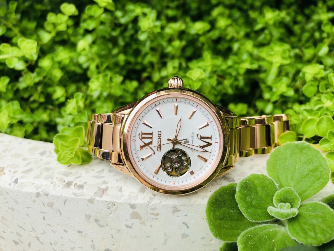 【SEIKO 精工】LUKIA系列 廣告款甜美氣質機械表  4R38-01W0K 33.9mm 現代鐘錶