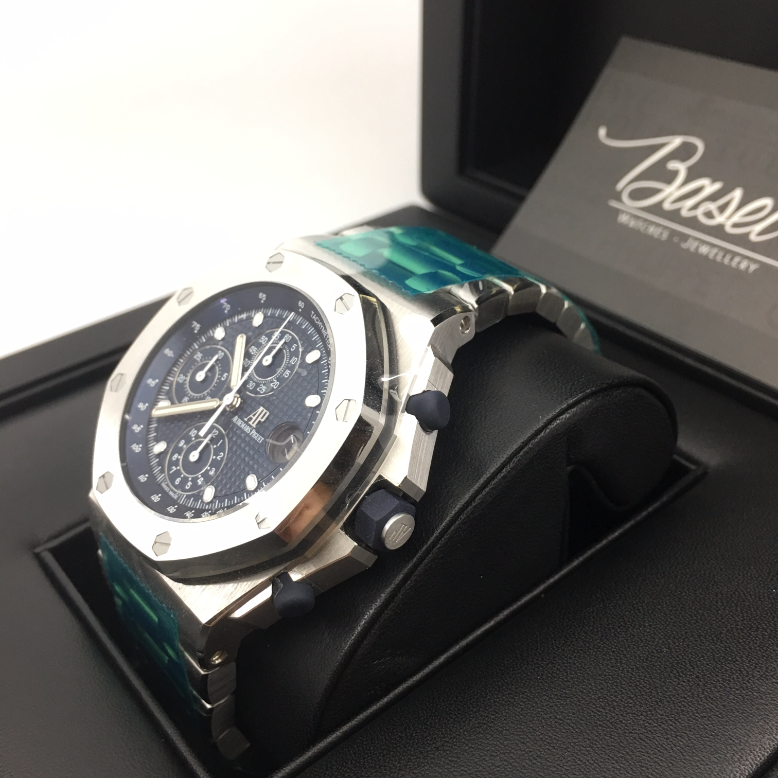 BRAND NEW AUDEMARS PIGUET 26237st ROYAL OAK OFFSHORE SELFWINDING CHRONOGRAPH 25th ANNIVERSARY BOUTIQUE EXCLUSIVE LIMITED 250 pcs