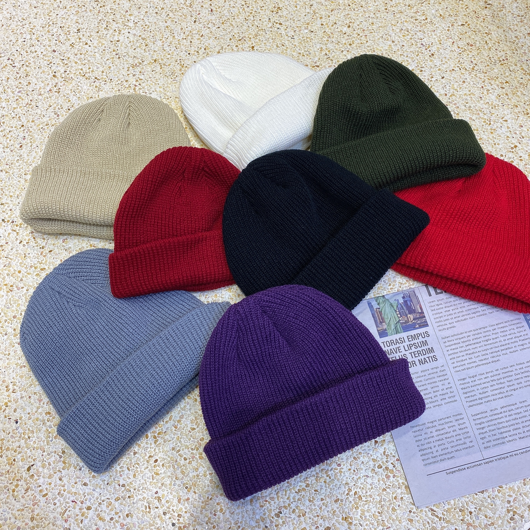 這是一頂現在流行的短版毛帽/8色