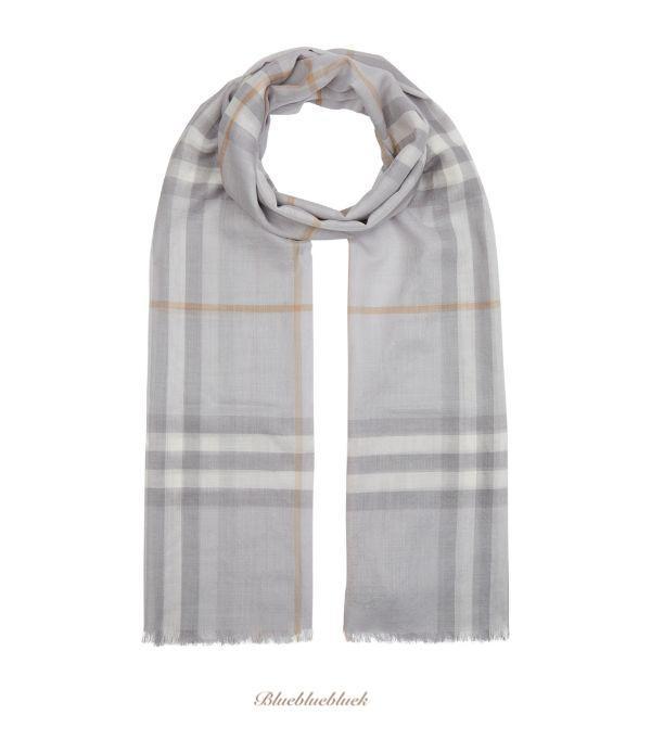 Burberry 淺灰格仔薄scarf