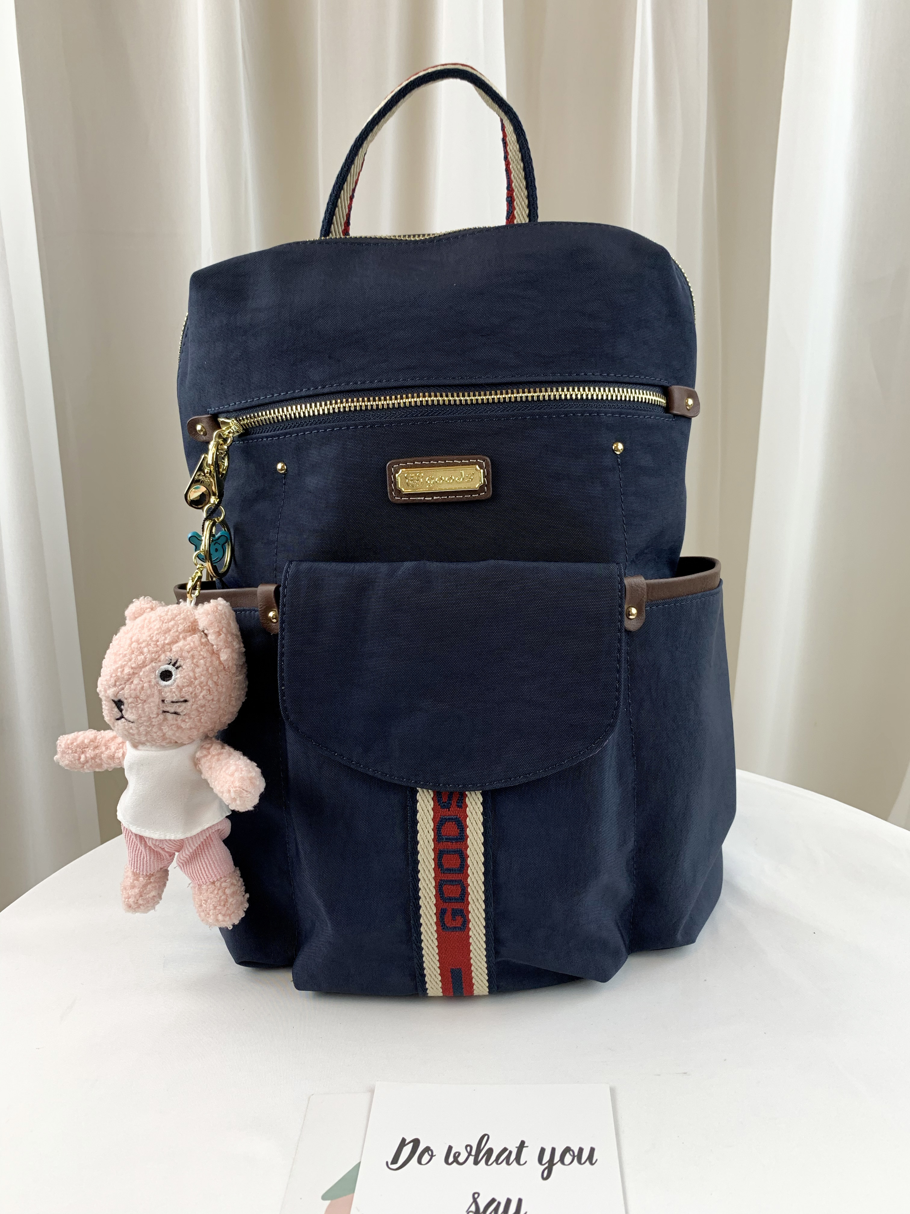 GOODS 織帶藍 丹寧運動風後背包 附小熊吊飾 #2559