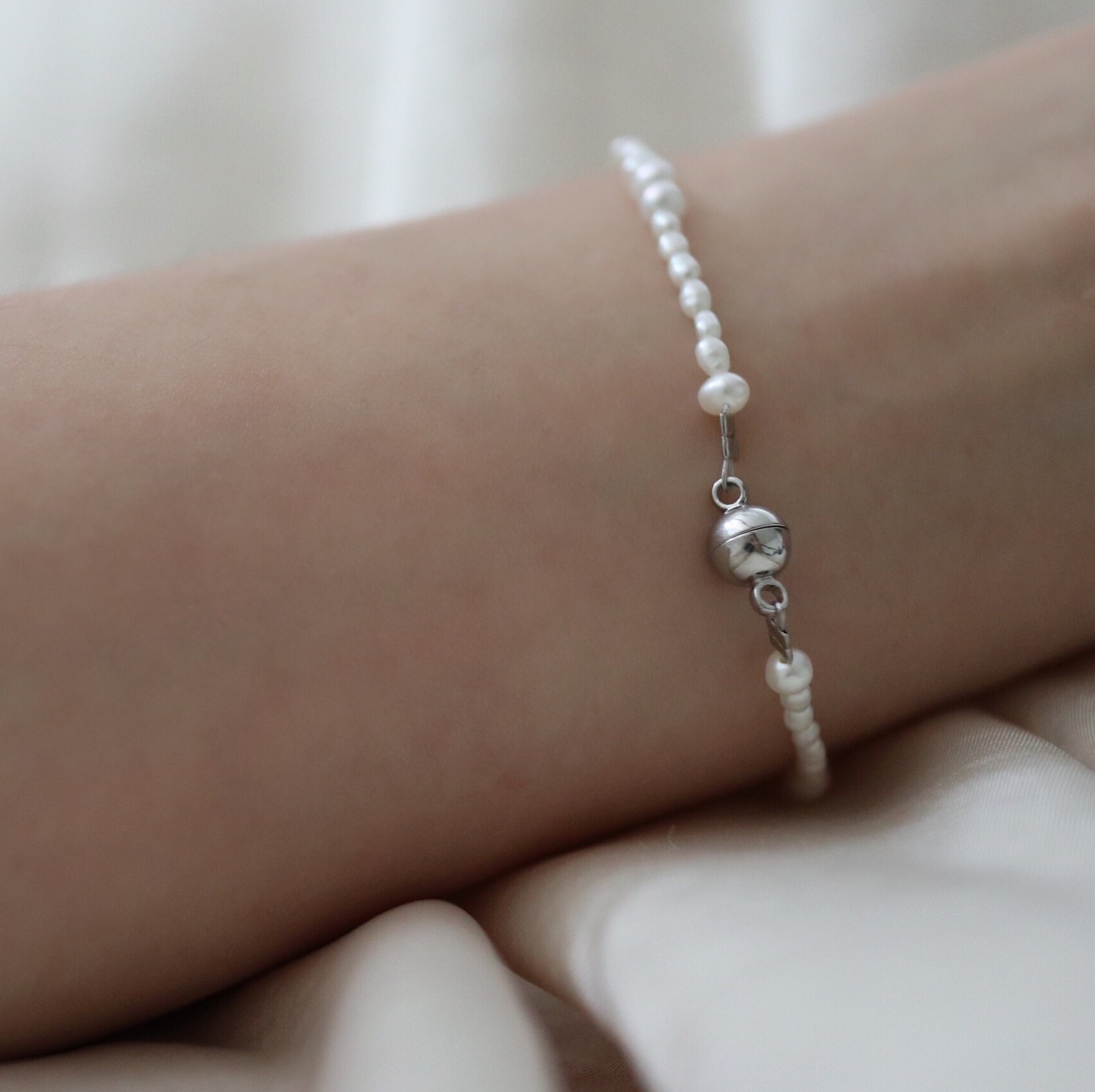 SANI PEARLS BRACELET｜極小珍珠手鏈（磁扣式）