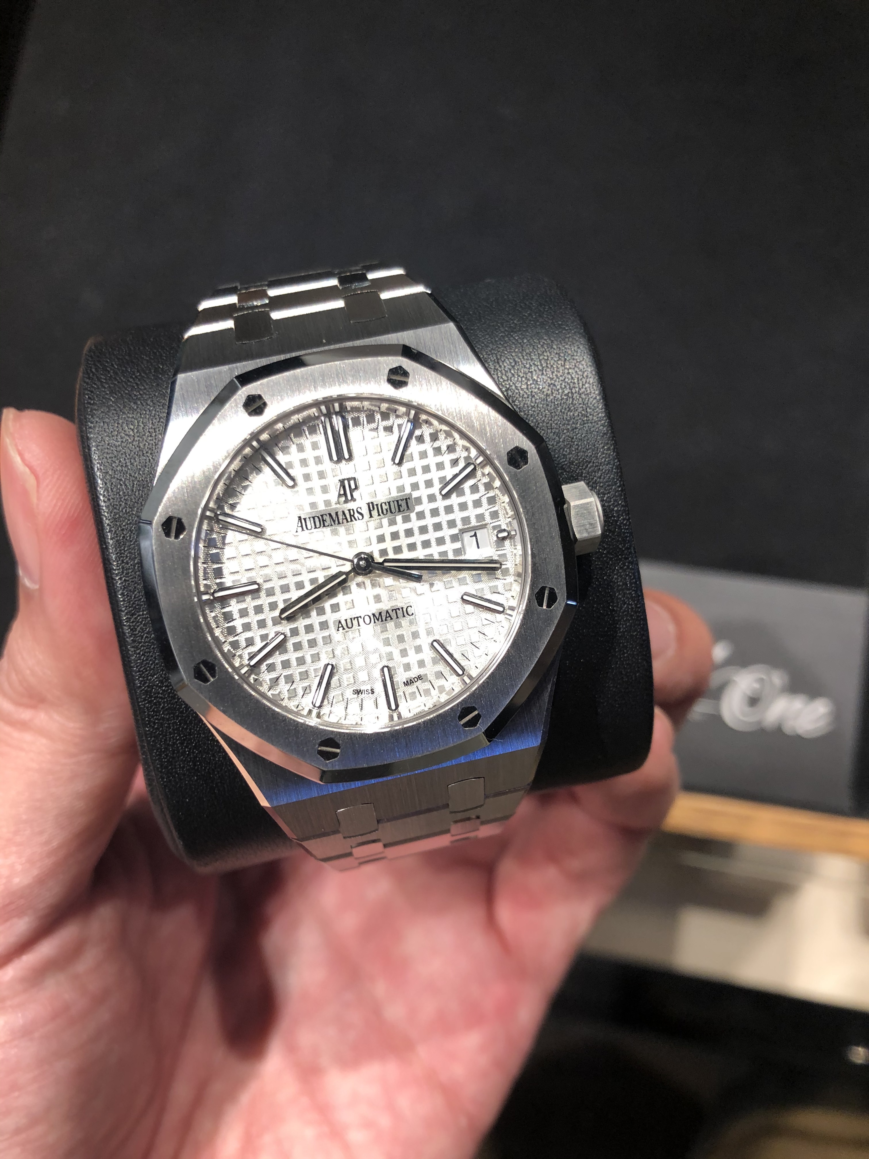 BRAND NEW AUDEMARS PIGUET 15450st 15450 WHITE ROYAL OAK SELFWINDING STAINLESS STEEL 37mm