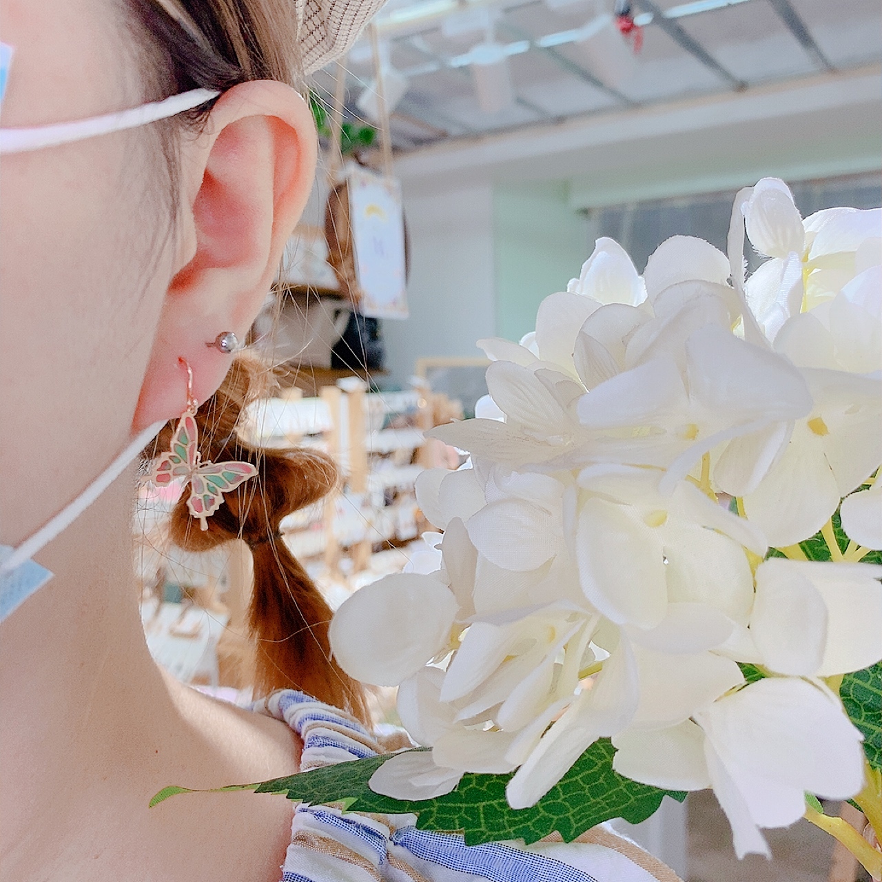 [日本制]  蝴蝶耳環 (防敏感)