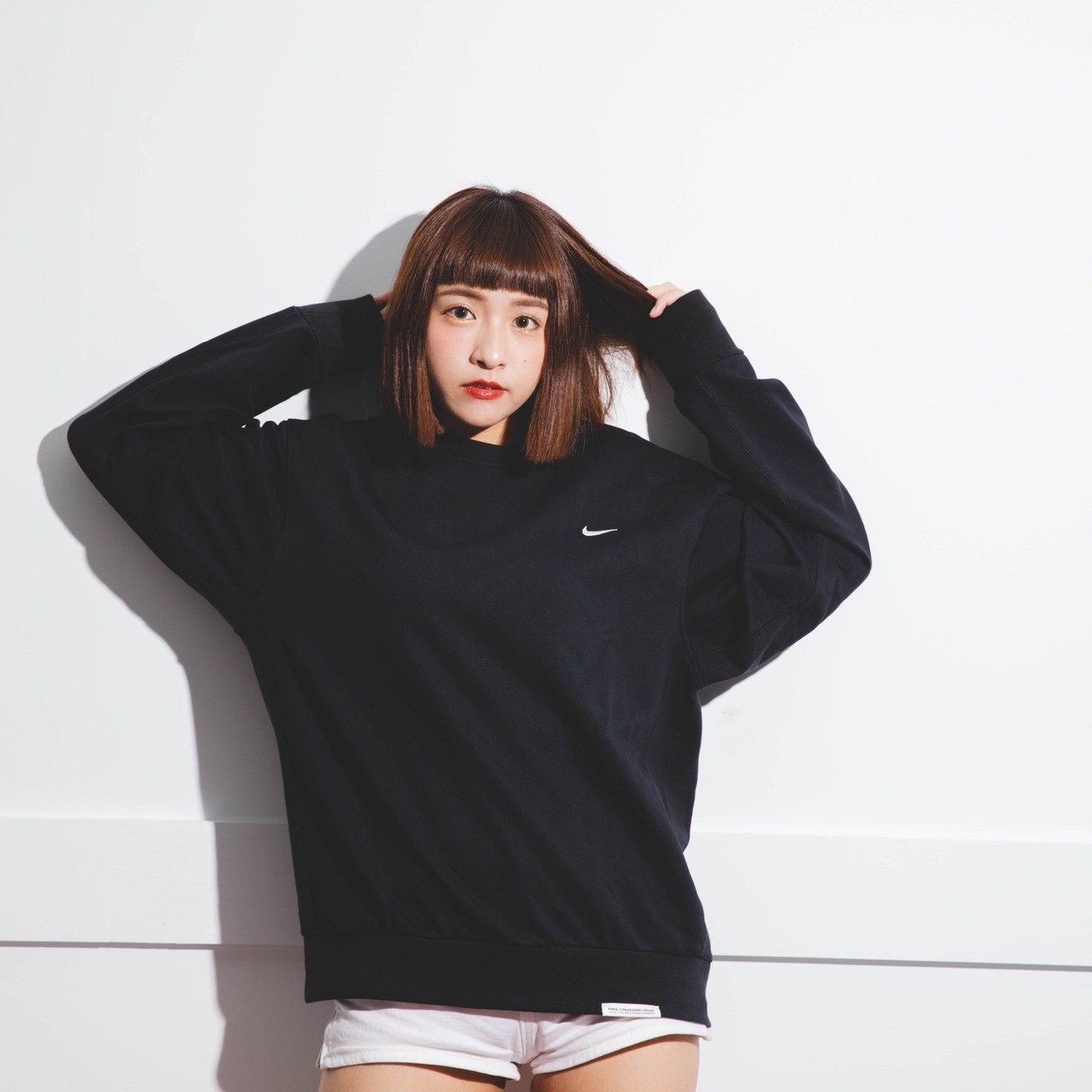 *特價商品售出不退換*NIKE DRY STANDARD CREW 黑色 灰色 白標 刺繡小勾 大學T 衛衣【CK6359-010】峮峮 WHLABEL