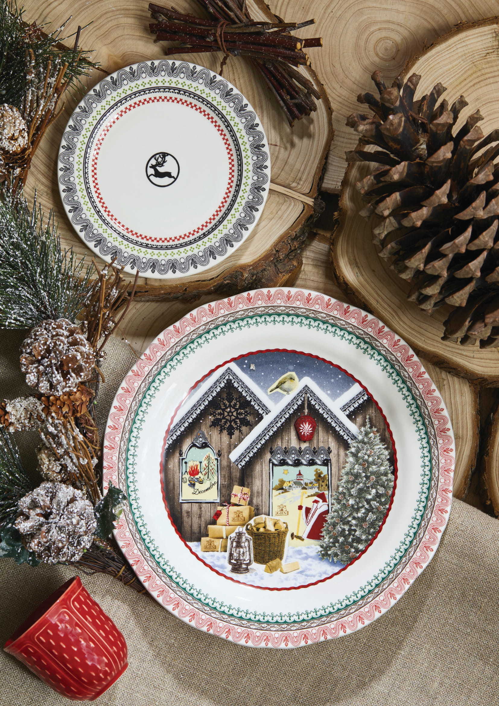 Christmas Vintage Chalet Christmas Plate 2020