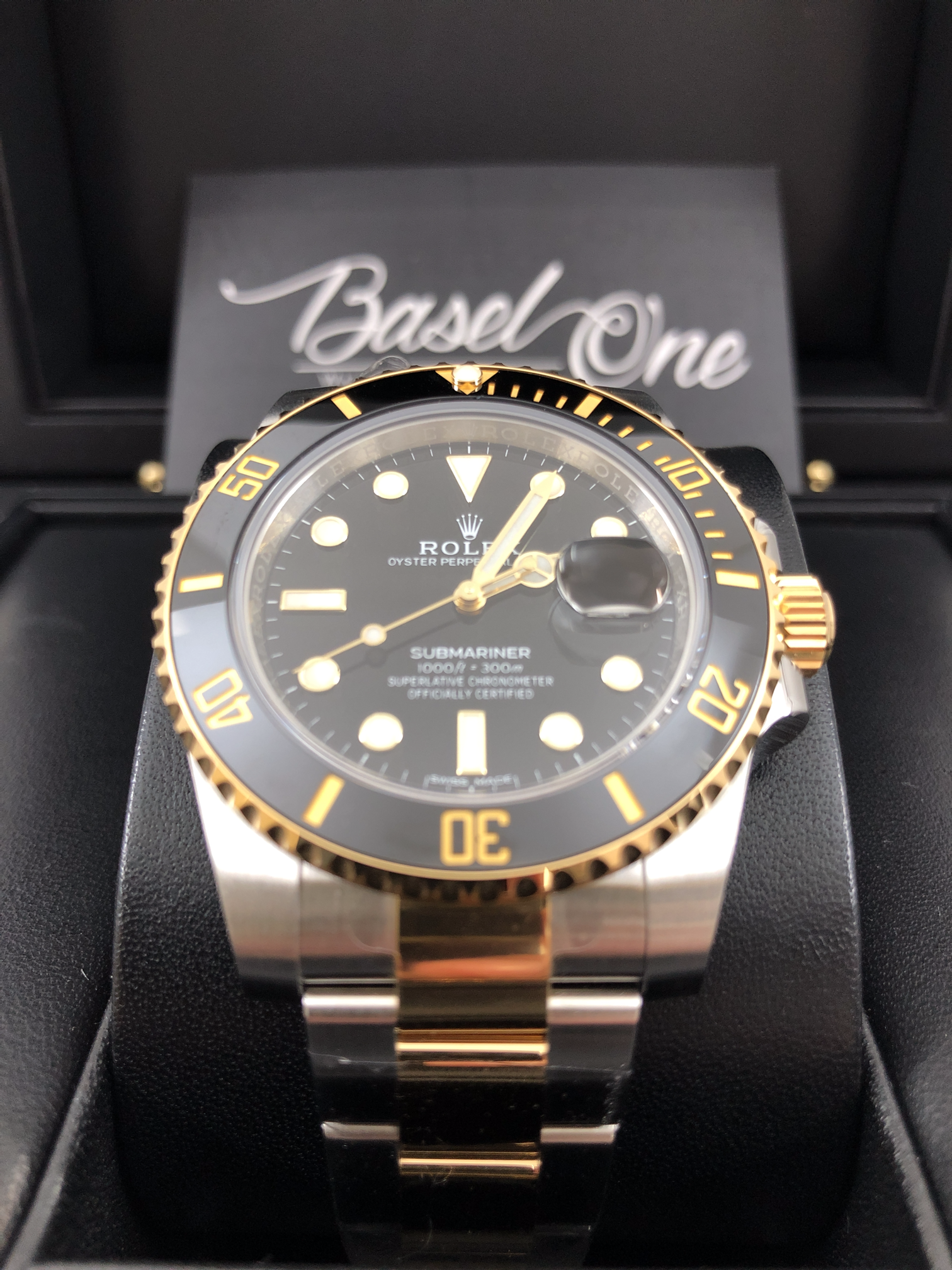 Discontinued BRAND NEW ROLEX 116613ln 116613 OYSTER PERPETUAL SUBMARINER DATE STEEL AND YELLOW GOLD BLACK 40mm