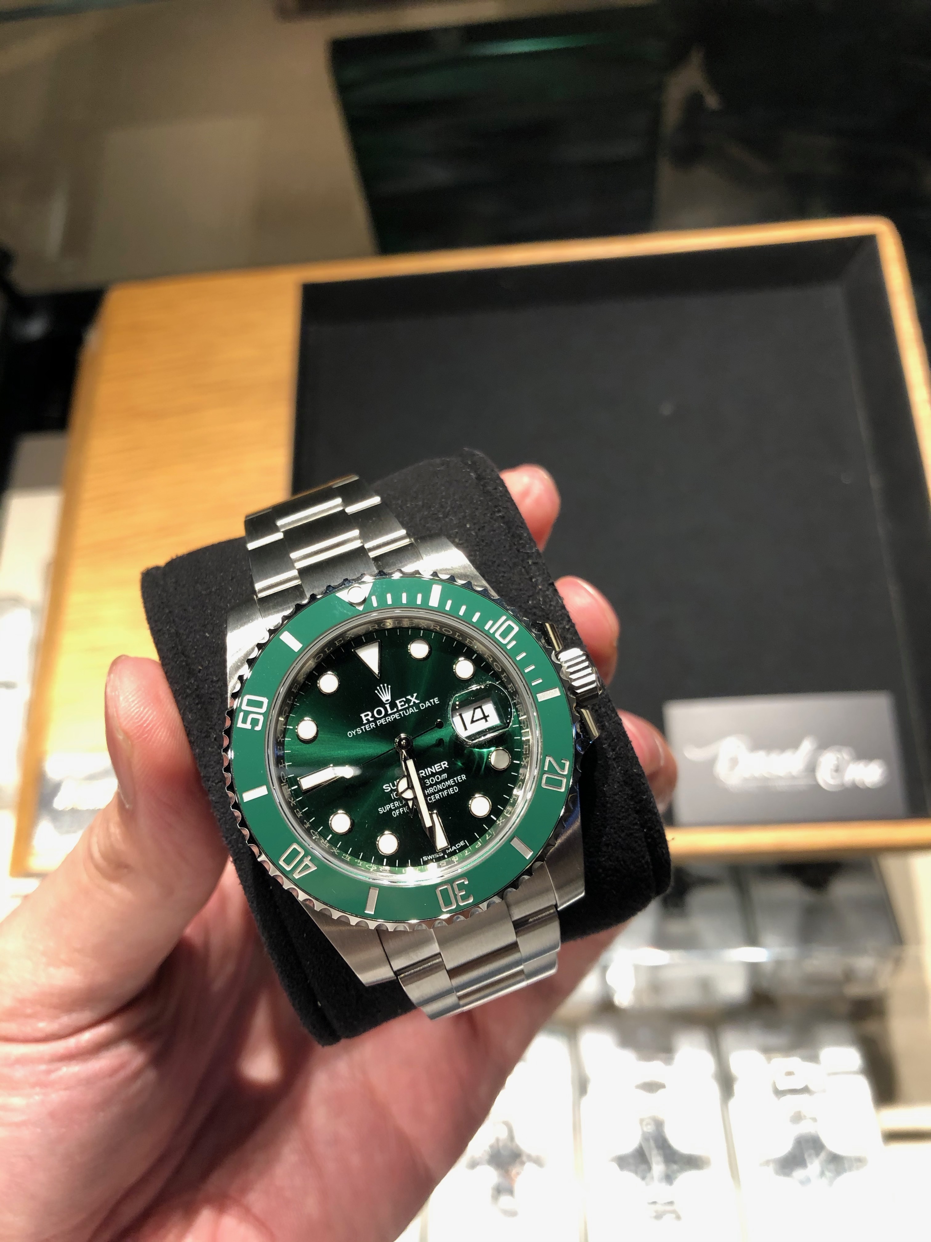 Buy Authentic Rolex Submariner Date 116610LV Green Hulk Dial